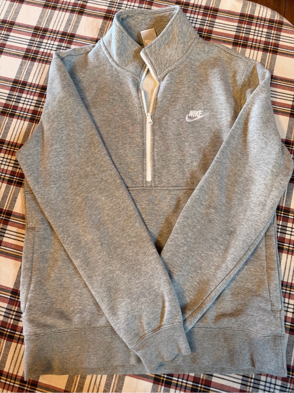 Nike Womens Light Gray Half-Zip Pullover Sweatshirt